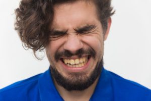 smoking stains on teeth​